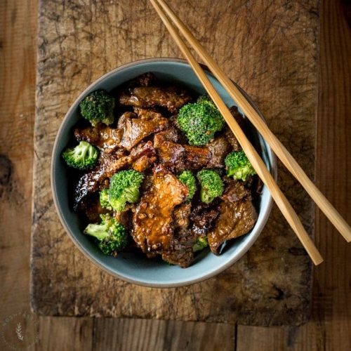 Keto low carb beef and broccoli