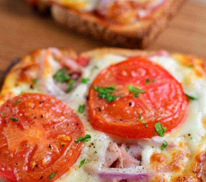 SYN FREE PIZZA TOASTS